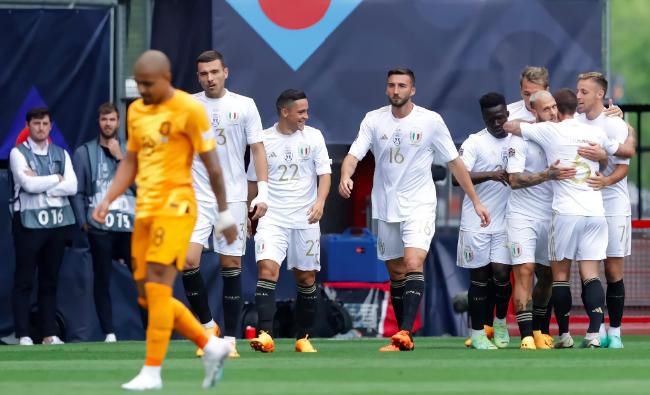 日韩一区二区在线播放